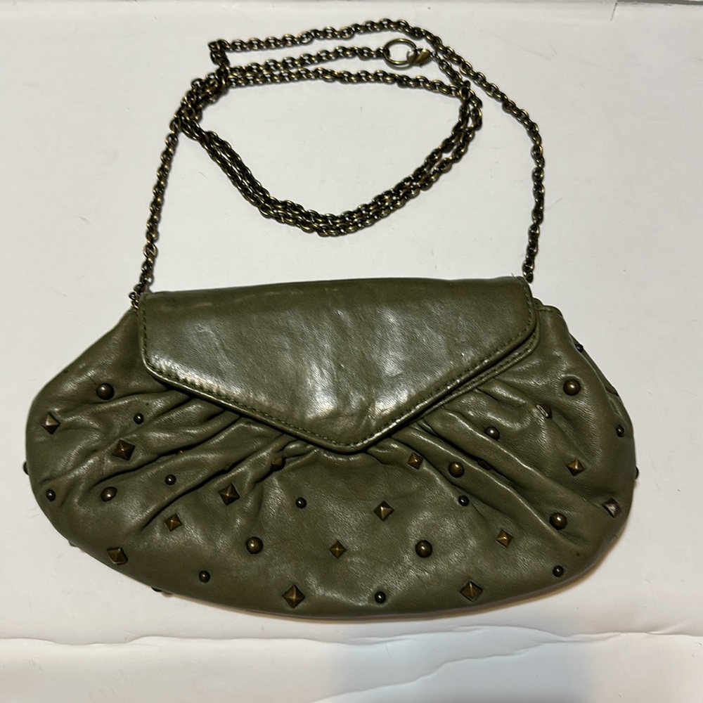 Lauren merkin snap clousure crossbody handbag, green leather with grommits